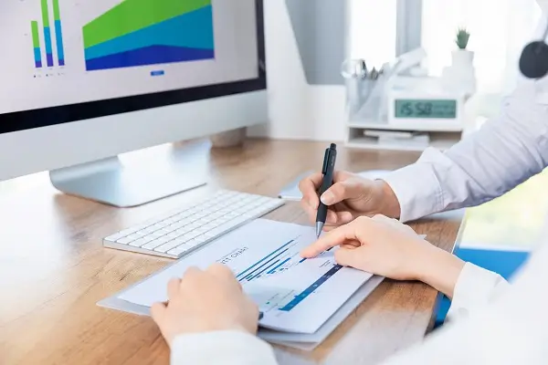 excel竖列自动求和